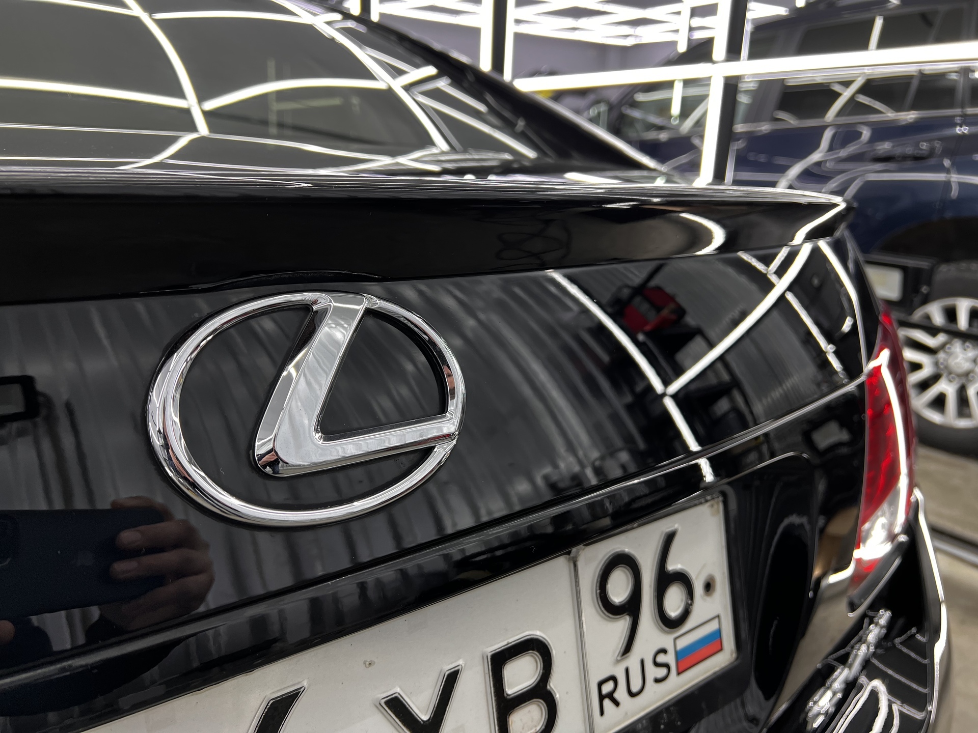 Восстановительная полировка и покрытие керамикой Gyeon Dura Flex на Lexus  GS460